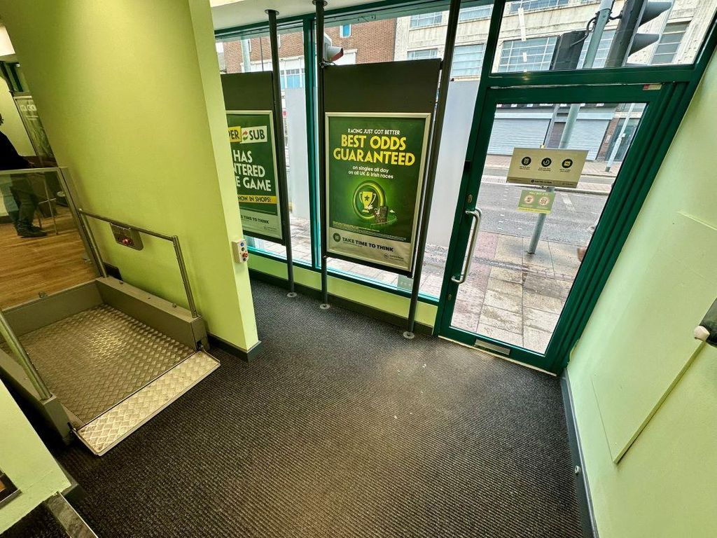 Property photo 3 of 6 2525987_Web_Medium.Jpeg