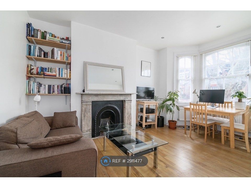 Property photo 2 of 24