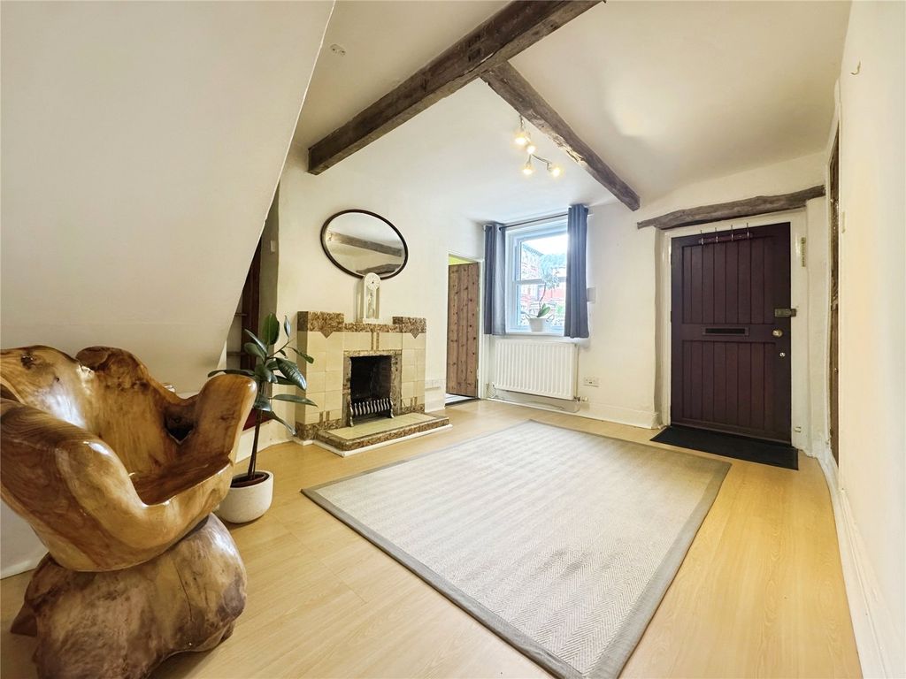 Property photo 3 of 9 Dining Room