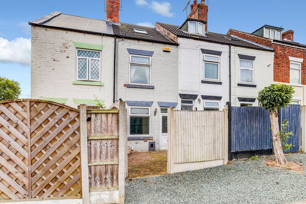 Property photo 1 of 14