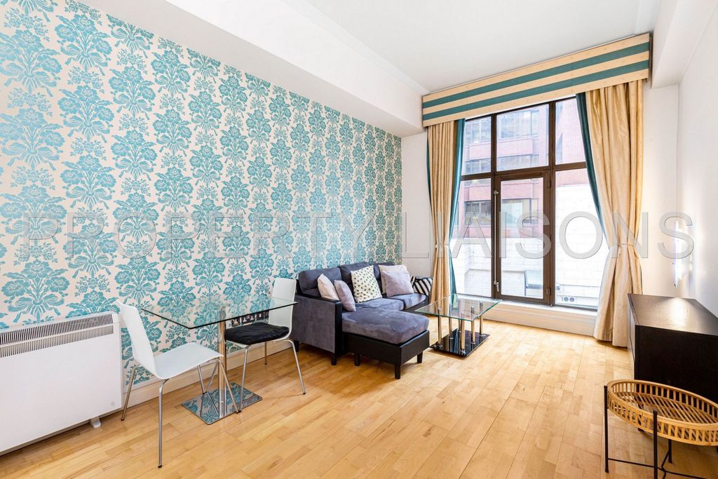 Property photo 1 of 16 Photo 13