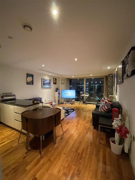 Property photo 2 of 12 Living.Jpg