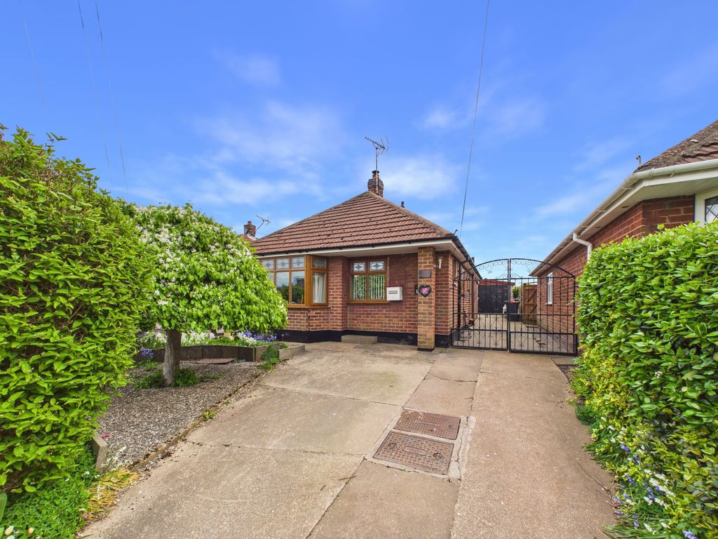 Property photo 1 of 17 Front