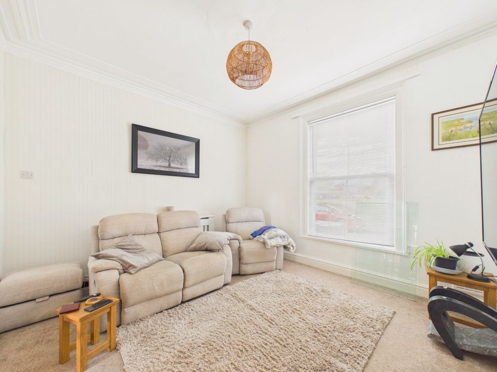 Property photo 3 of 15 5198617