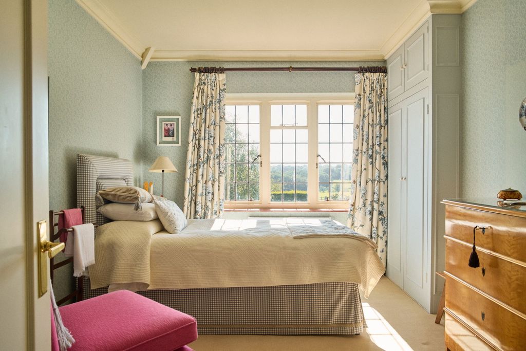 Additional image 15 of 5 bed detached house for saleWesterham Road, Oxted, Surrey RH8