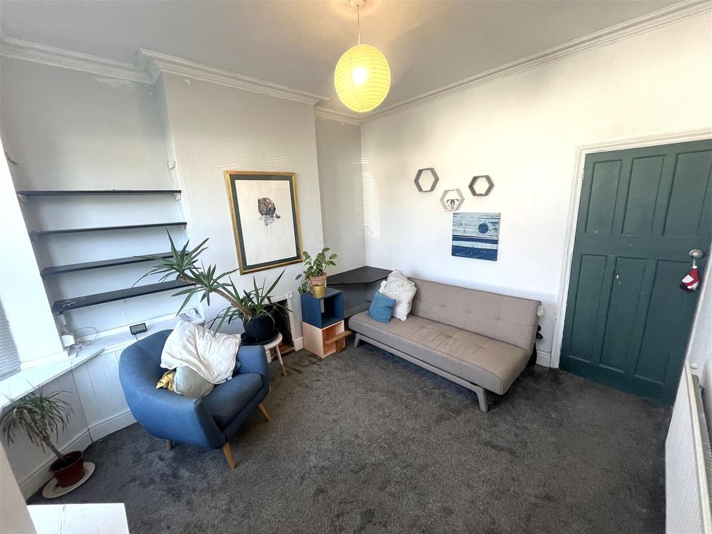 Property photo 3 of 17 Front Reception Room