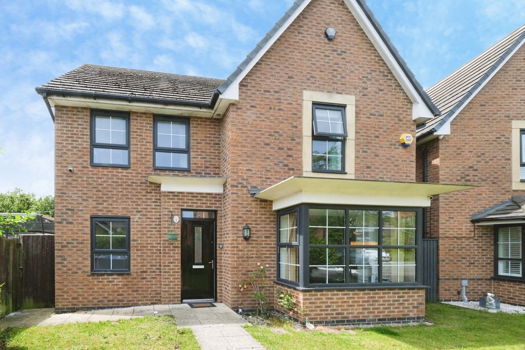 Property photo 1 of 30 Pbox-Img.Jpg