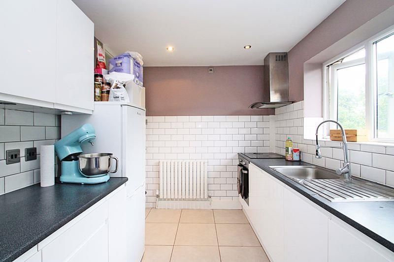 Property photo 3 of 8 Img_1802.Jpg