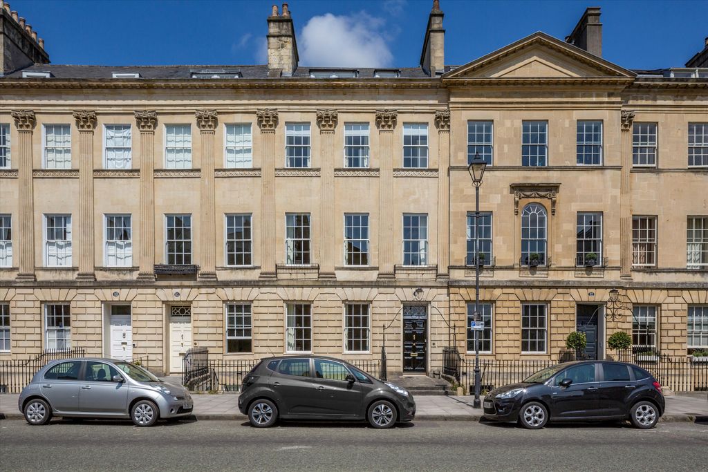 5 bed terraced house for sale Bath
