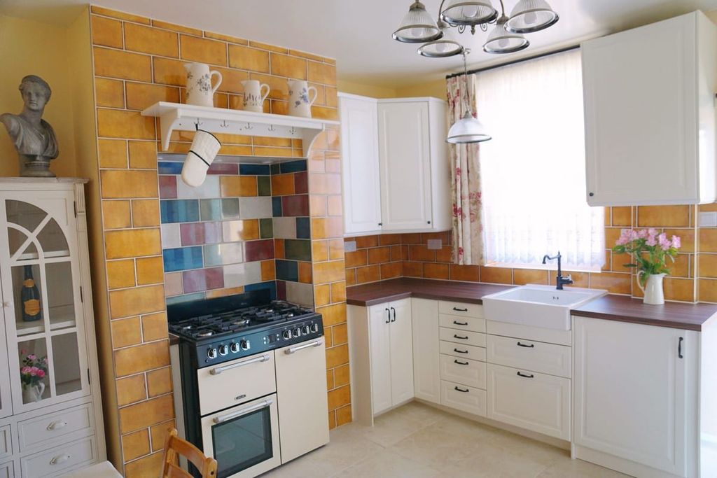 Property photo 1 of 51