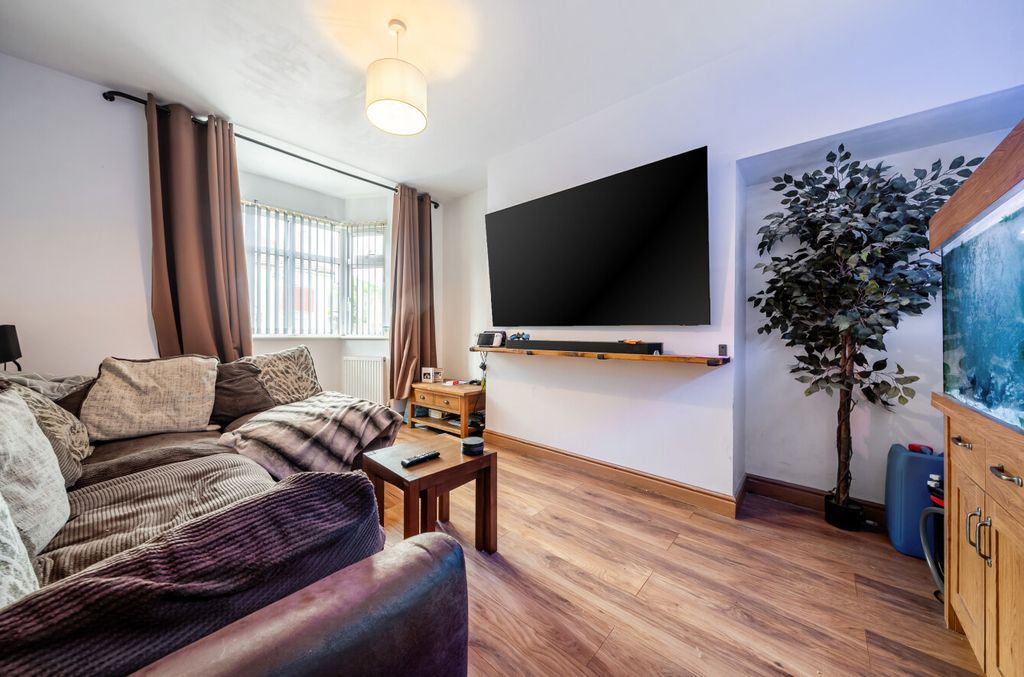 Property photo 2 of 17 1476676-7-6A29524...