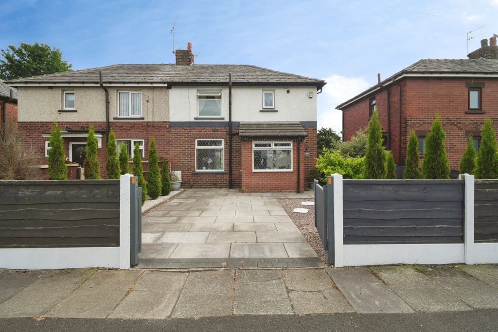 Property photo 3 of 15