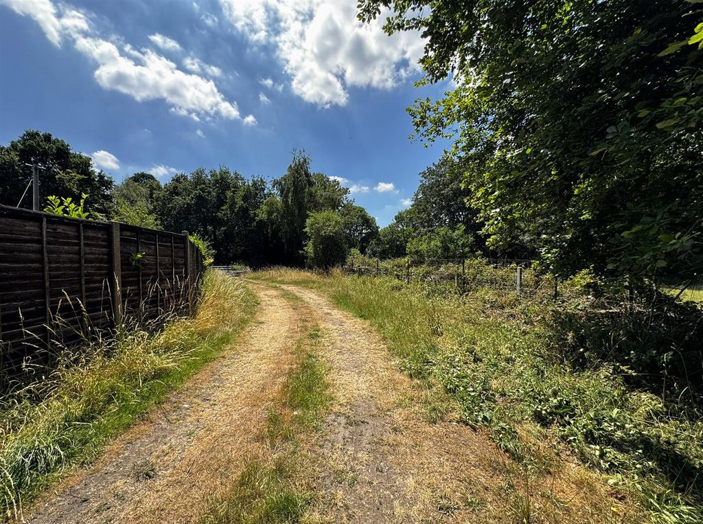 Property photo 2 of 12 Img_1512.Jpeg