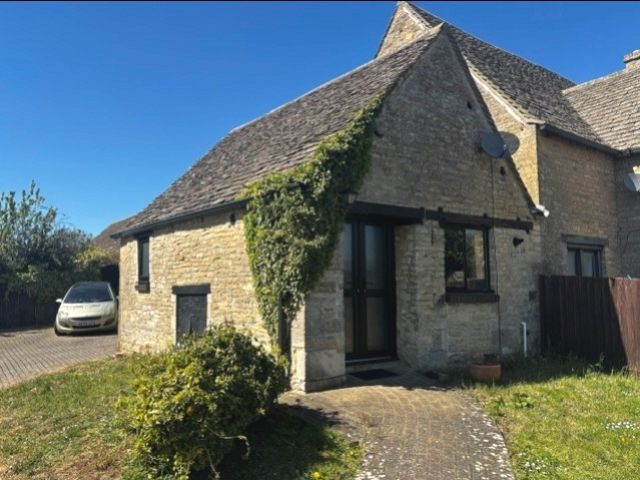 Property photo 1 of 9 Front