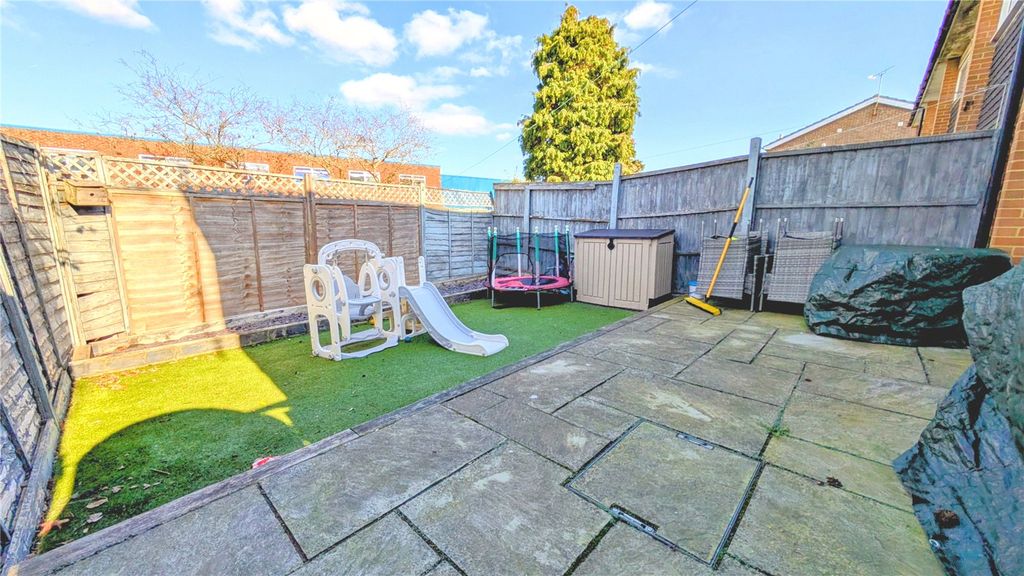 Property photo 2 of 15 Picture No. 01