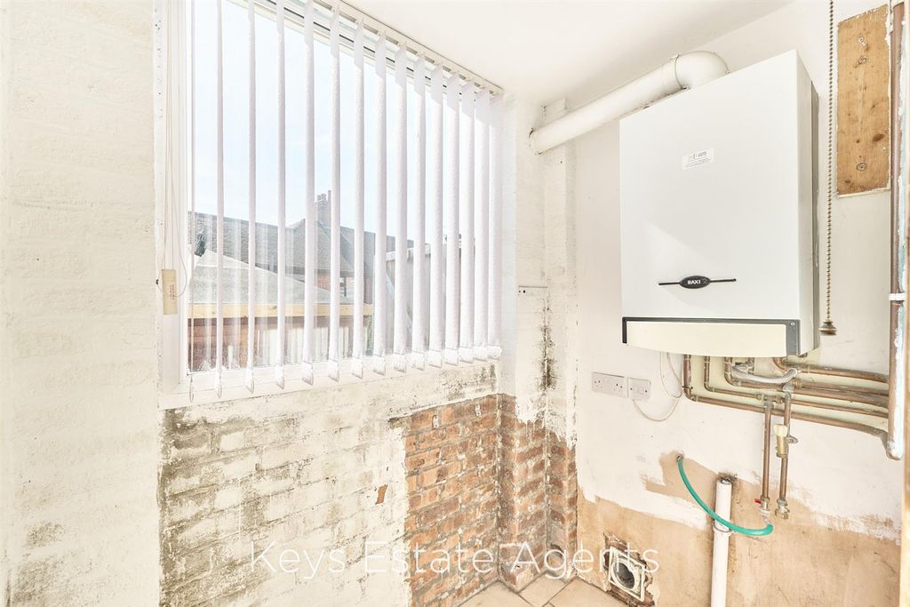 Property photo 2 of 12 Out-House