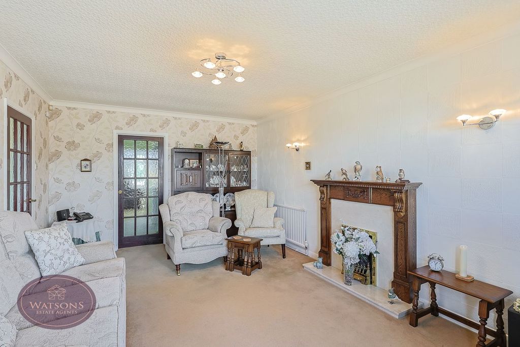 Property photo 3 of 24