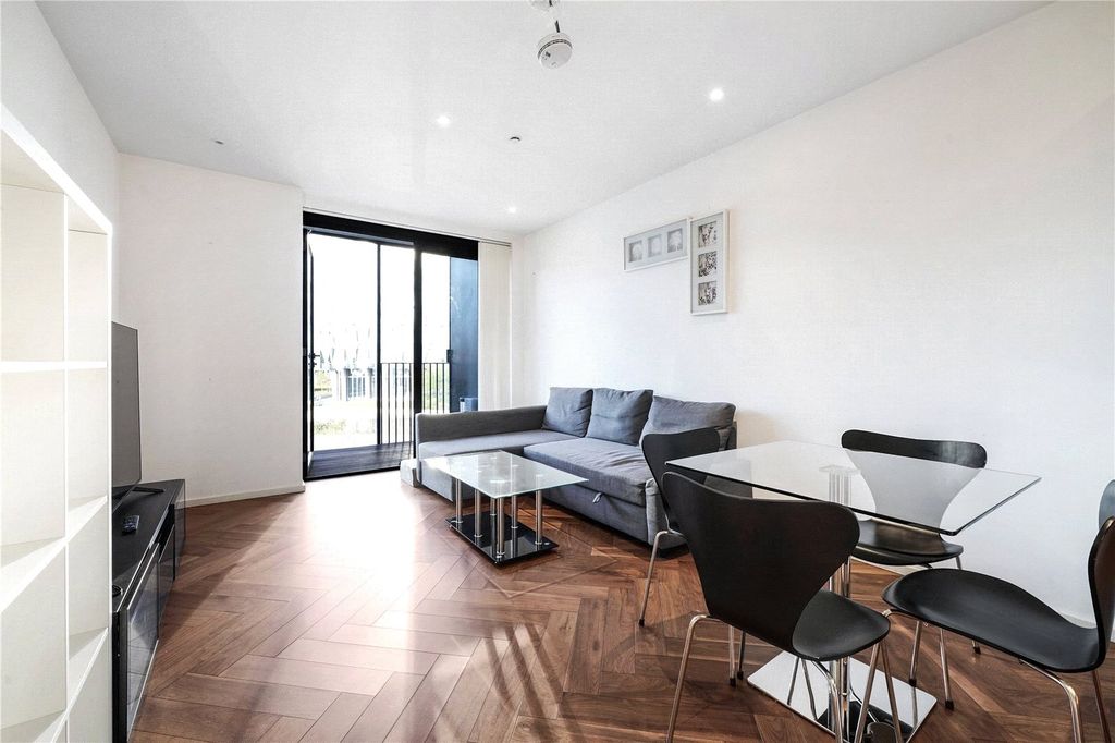 Property photo 1 of 16 Picture No. 06