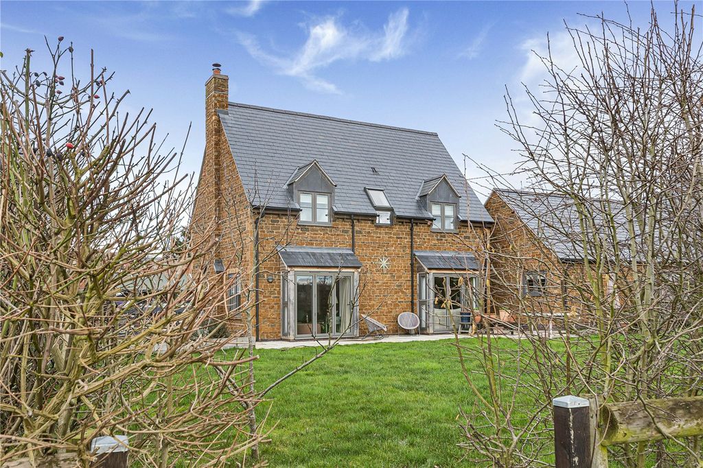 Property photo 1 of 16 Rear Elevation