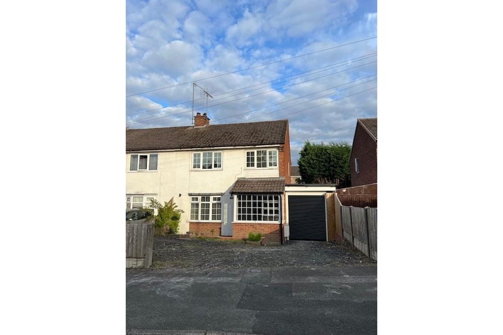 Property photo 2 of 18