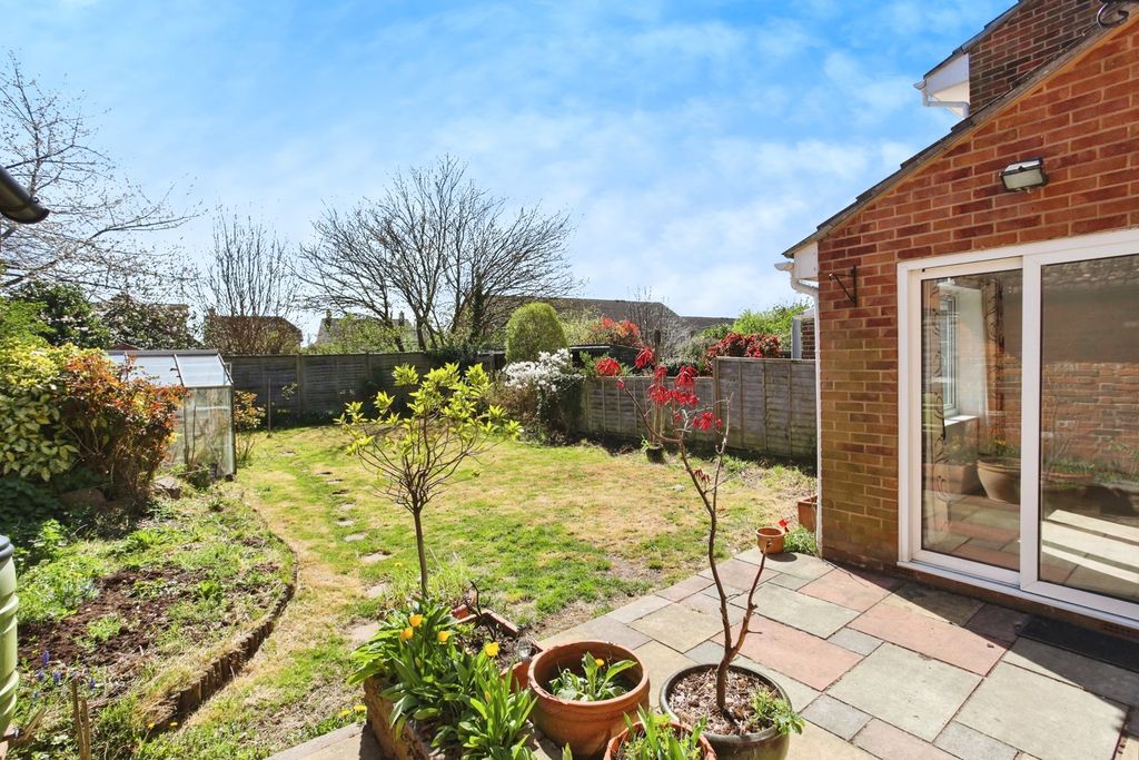 Property photo 3 of 17 Photo