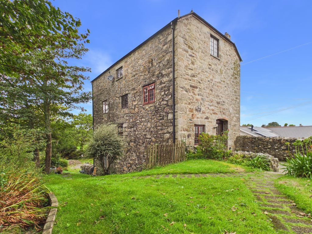 Property photo 1 of 8 Main Elevation