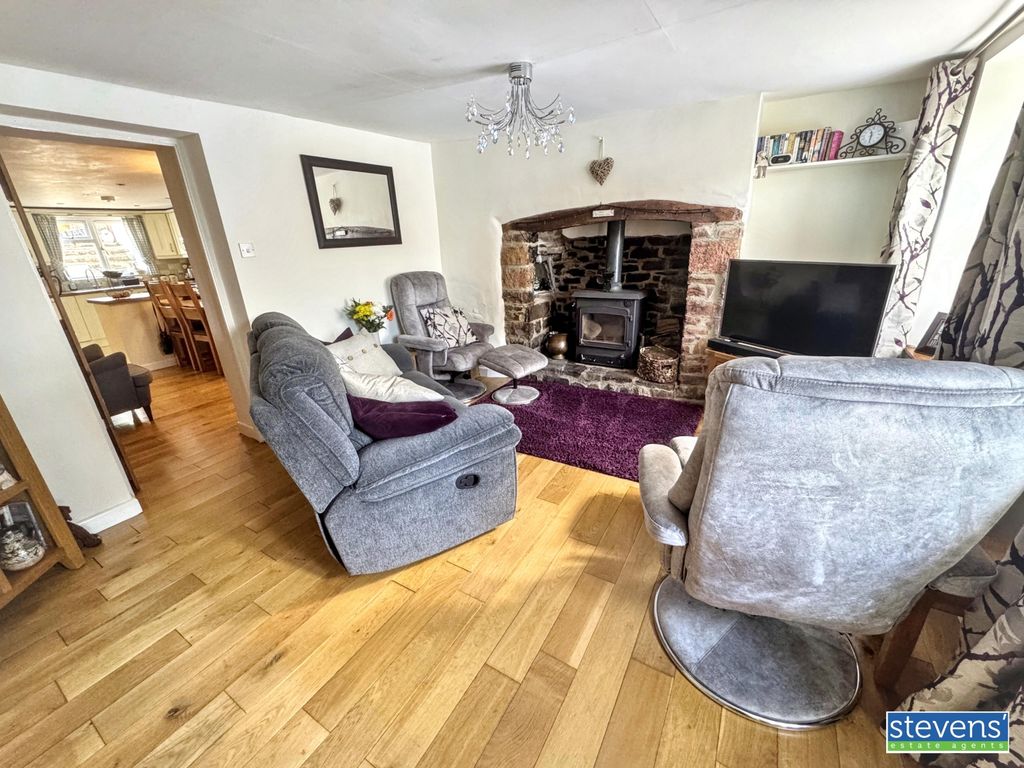 Property photo 2 of 19 Img_0954