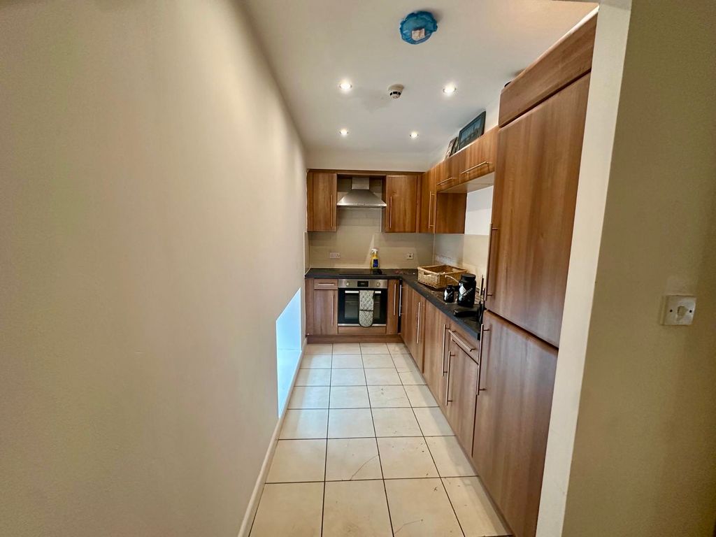 Property photo 3 of 4