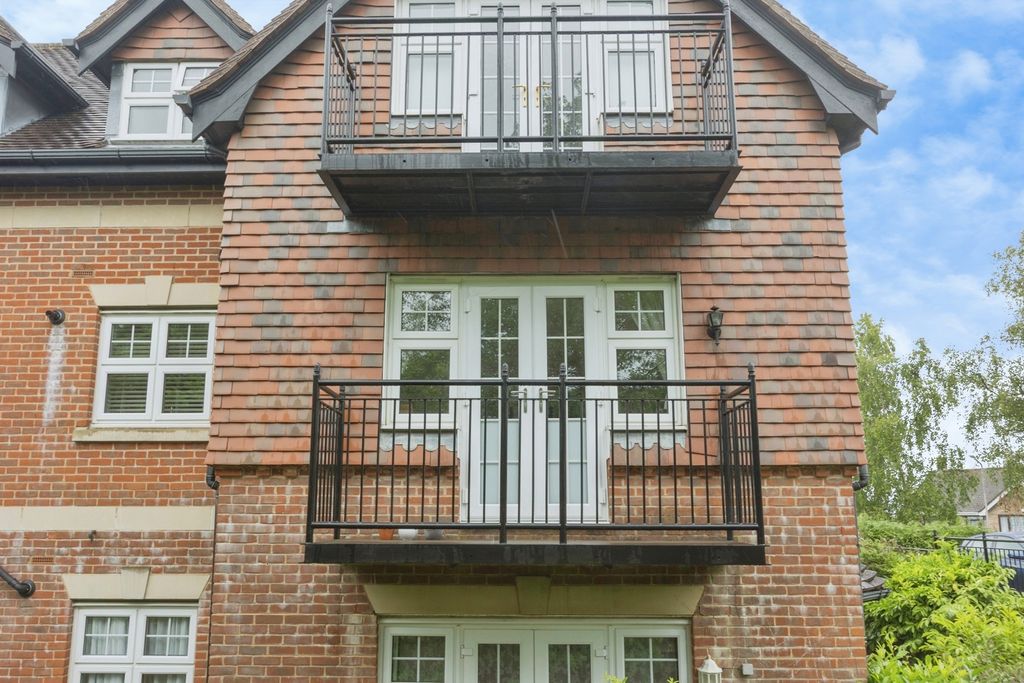 Property photo 3 of 14 Pbox-Img.Jpg