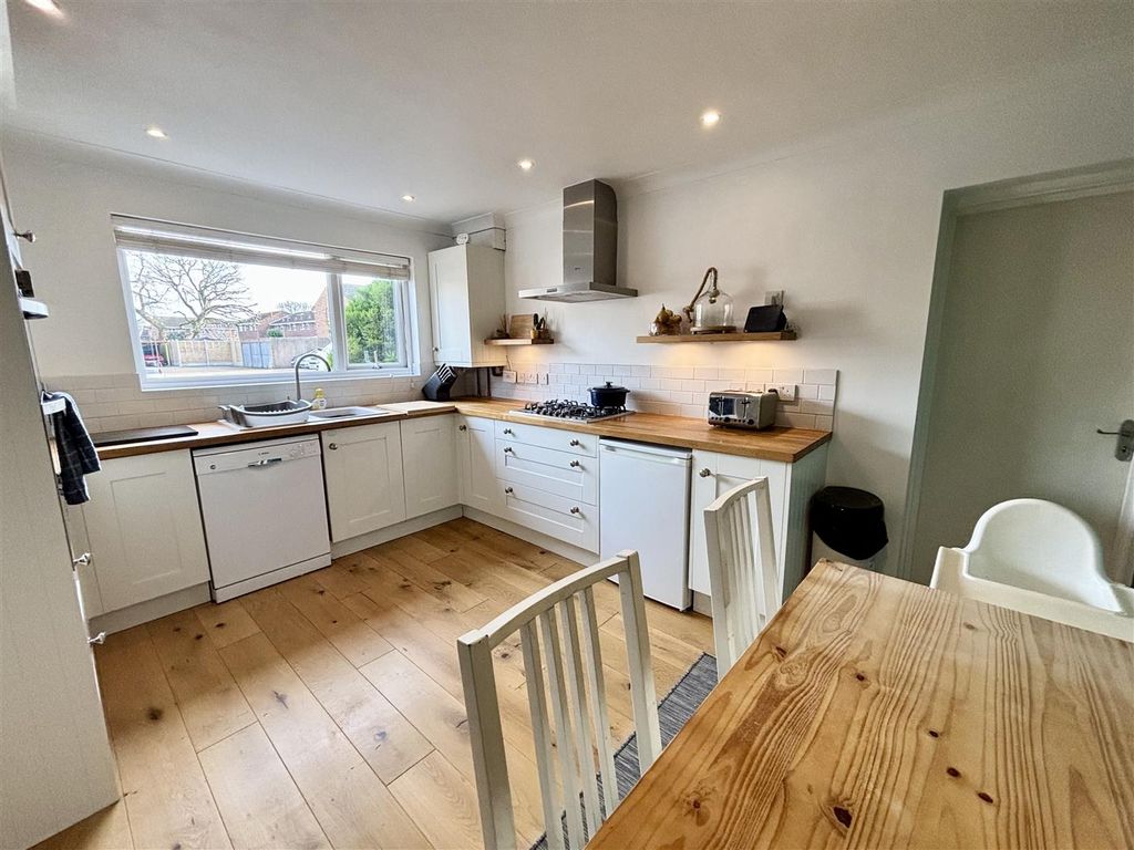 Property photo 3 of 14 Img_4958.Jpeg