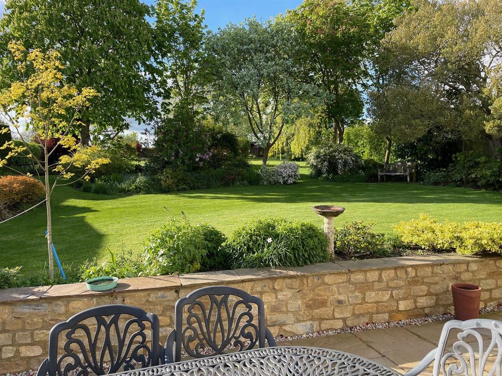 Property photo 2 of 52 9.Jpg