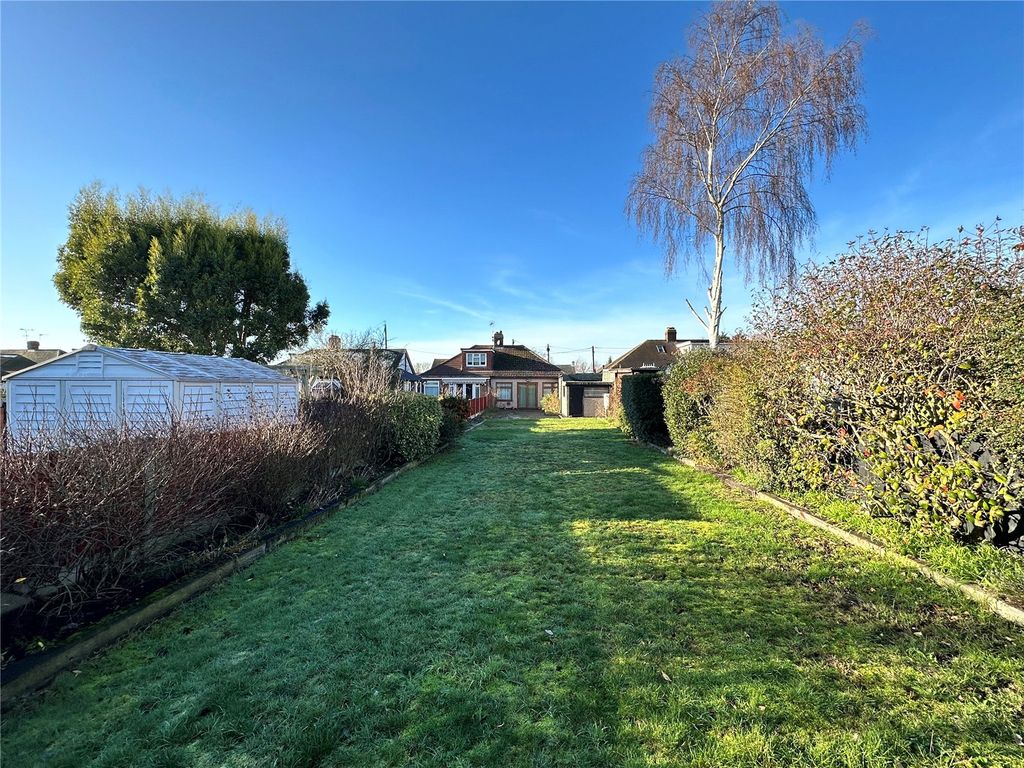 Property photo 3 of 11 Picture No. 02