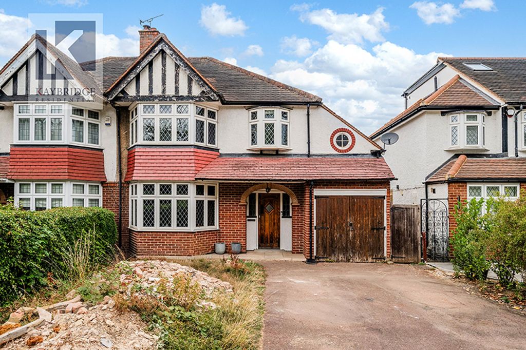 Property photo 1 of 14