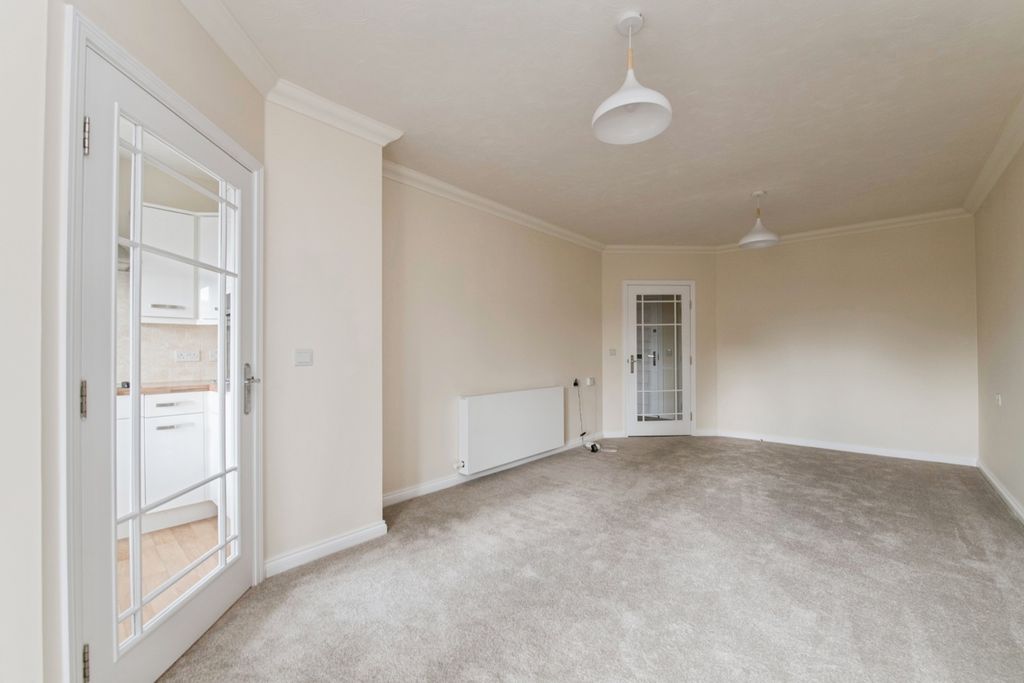 Additional image 6 of 1 bed flat for saleHolyshute Lodge, Honiton, Devon EX14
