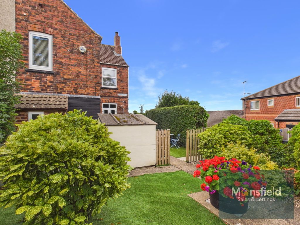 Property photo 3 of 36
