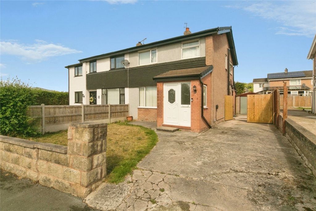 Property photo 1 of 21 Picture No. 03