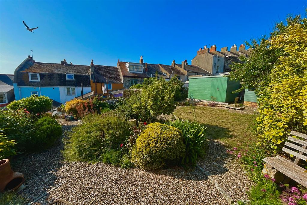Property photo 3 of 19 G2.Jpg