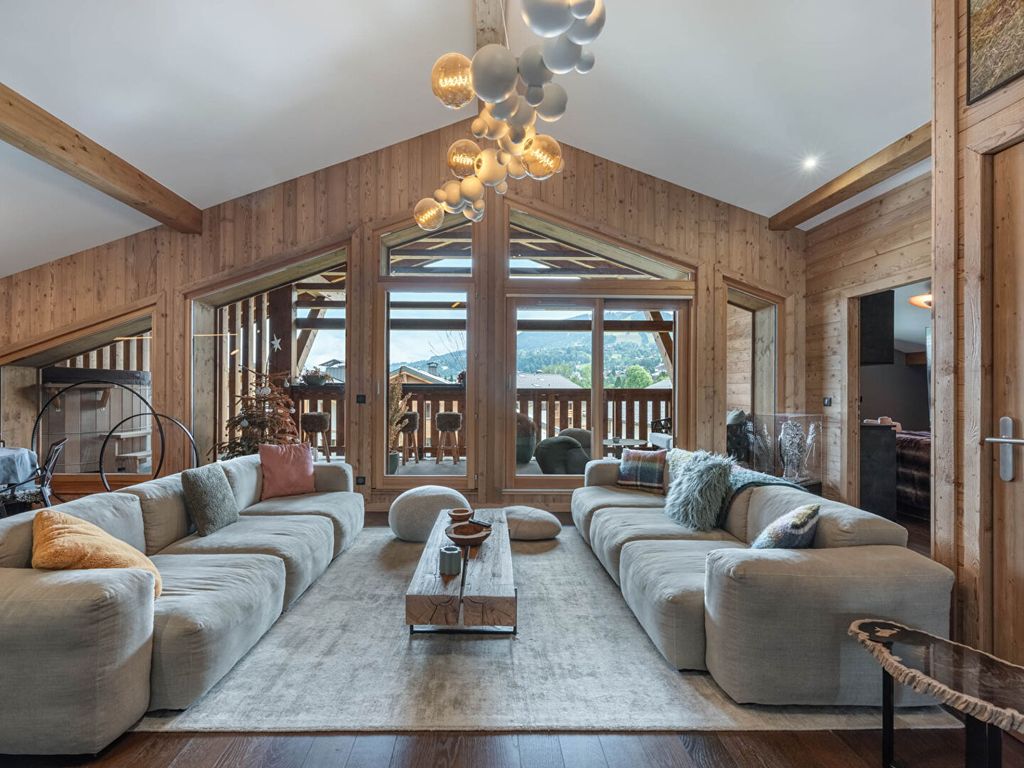 Property photo 1 of 12 Megeve Apartment For