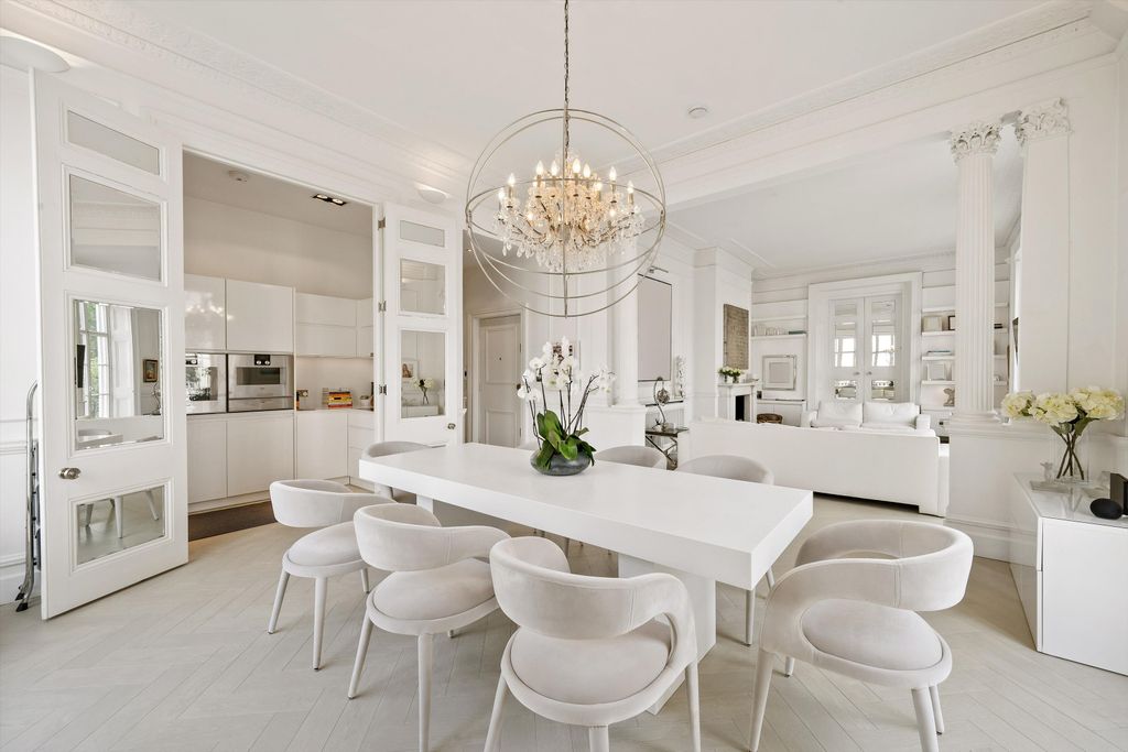 Property photo 2 of 14 Image