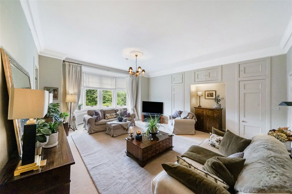 Additional image 2 of 2 bed flat for saleBatterflatts Gardens, Stirling, Stirlingshire FK7