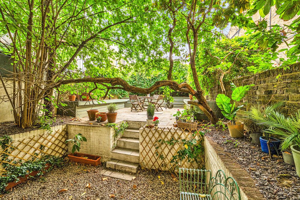 Property photo 1 of 26 11