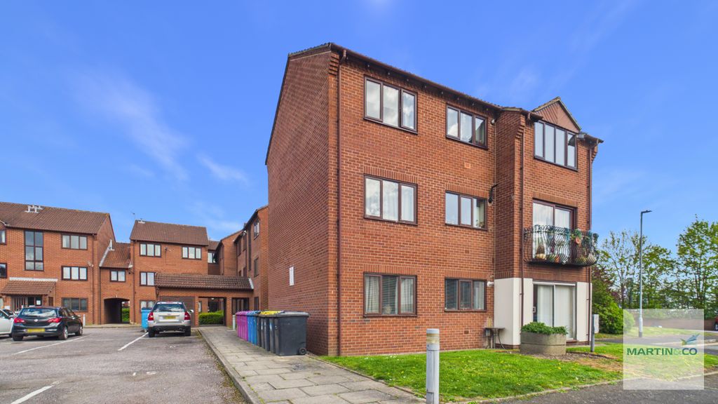 Property photo 1 of 10 Cam03663G0-Pr0257-Still011