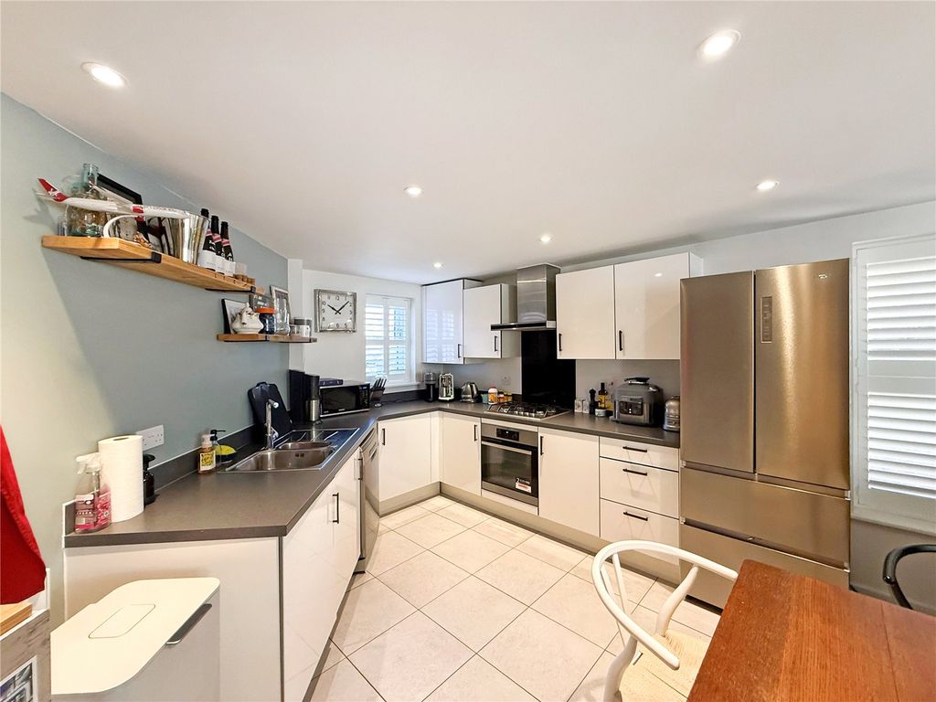 Property photo 3 of 9 Picture No. 02