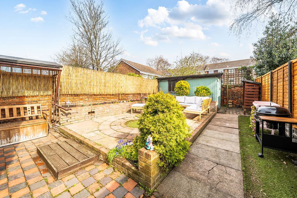 Property photo 3 of 20 Rear Garden