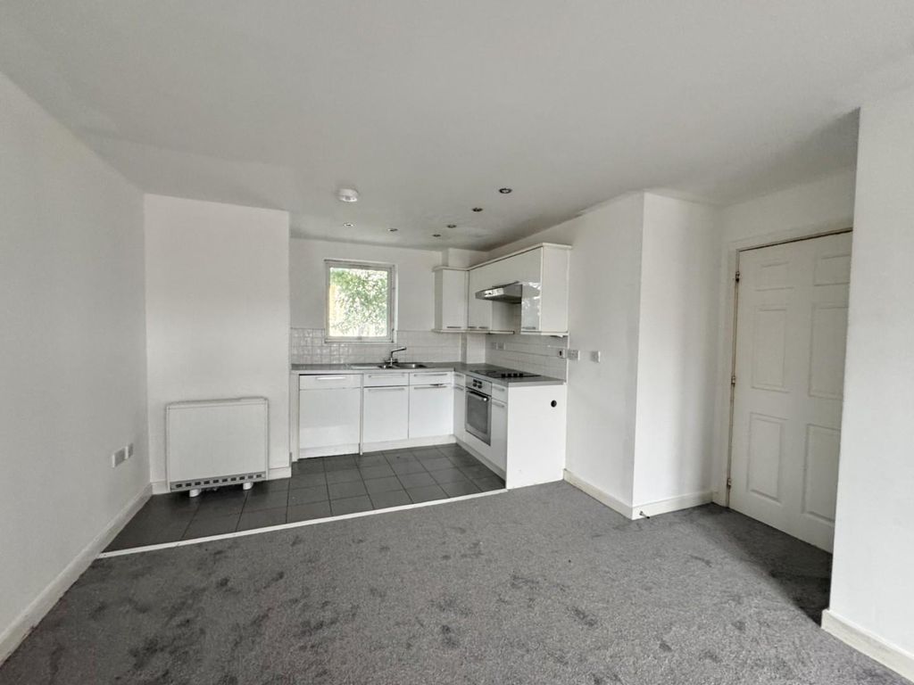 Property photo 2 of 7 2