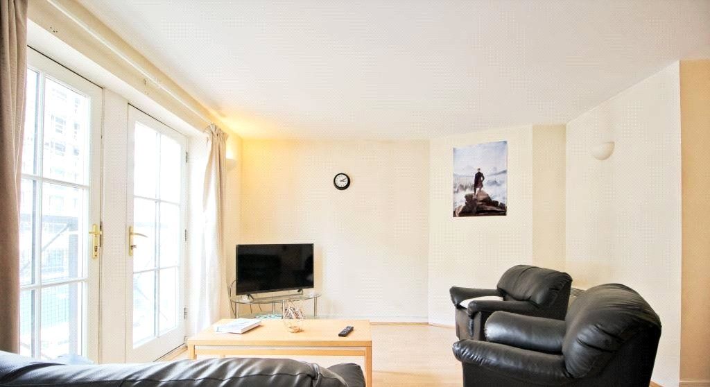 Property photo 3 of 10 Picture No. 04