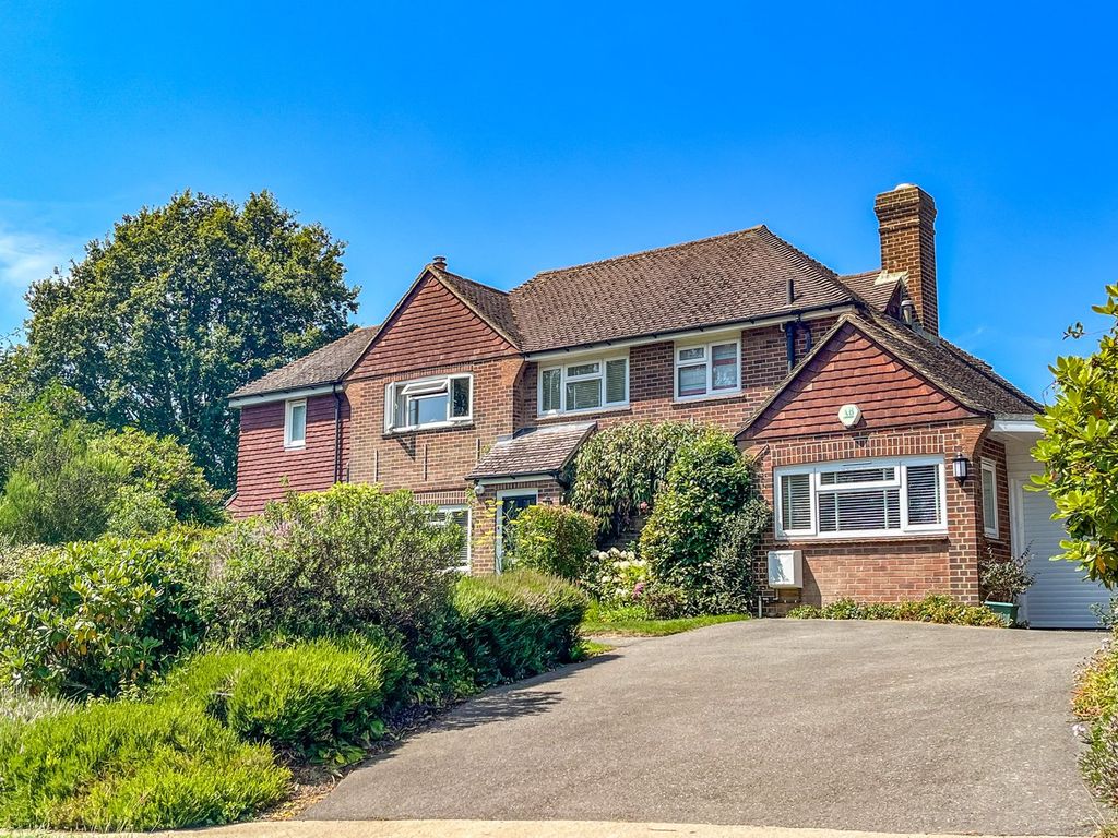 Property photo 1 of 21