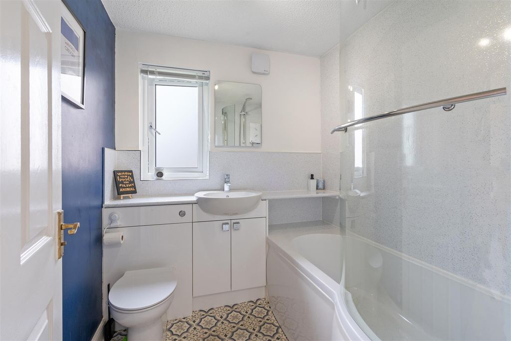 Additional image 14 of 2 bed flat for saleWaverley Cresent, Livingston EH54