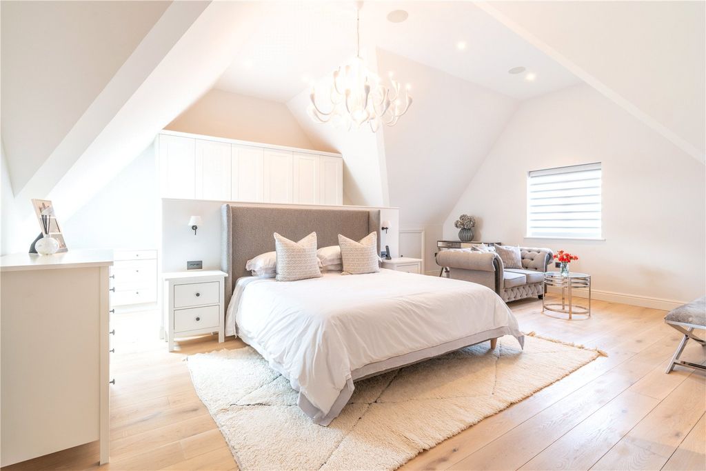 Additional image 16 of 6 bed detached house for saleAlderton Hill, Loughton, Essex IG10