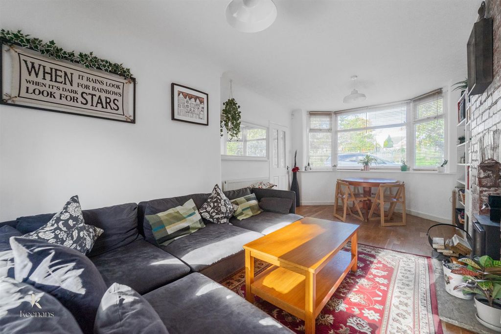 Property photo 1 of 16 ,-353.Jpg